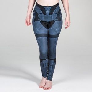 Mass Effect Commander Shepherd armor leggings